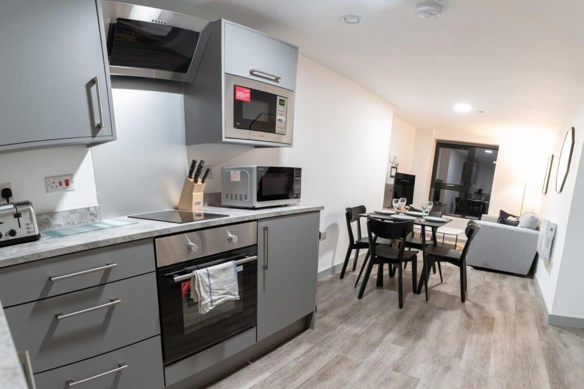 Contemporary 1 Bed Apartment In Central Liverpool Exterior photo