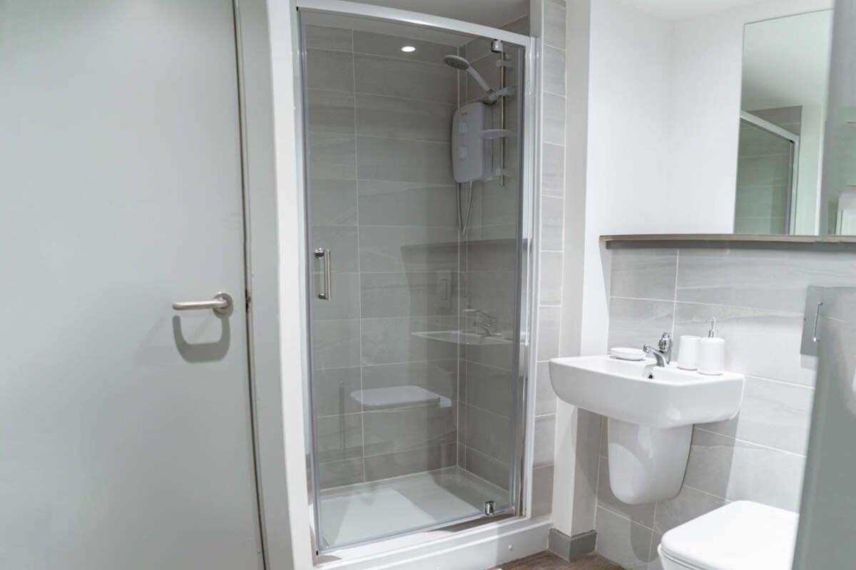 Contemporary 1 Bed Apartment In Central Liverpool Exterior photo